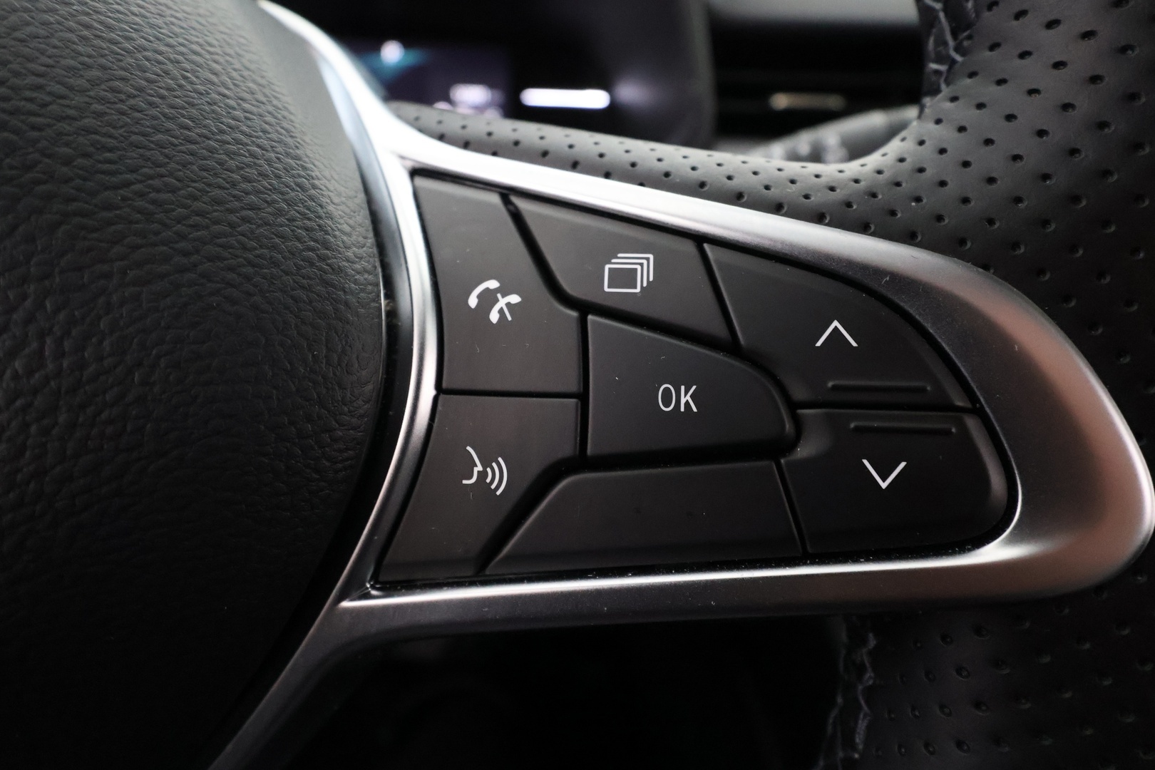 MITSUBISHI Colt 2024