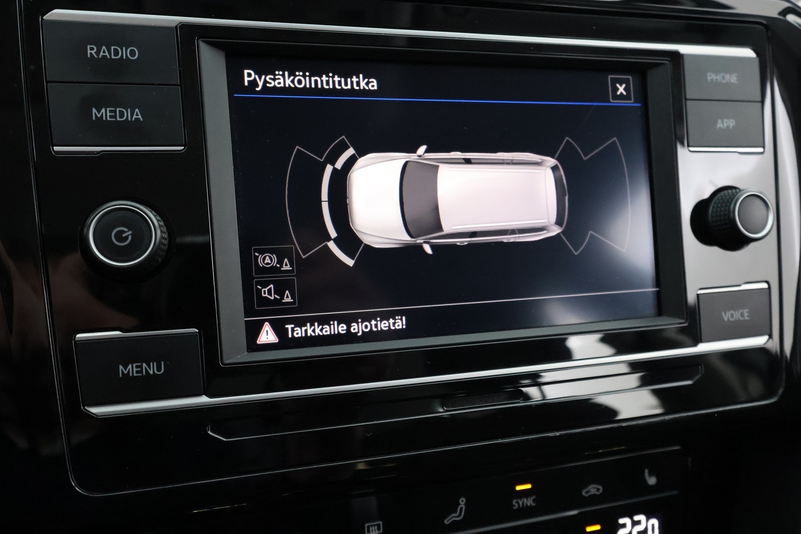 VOLKSWAGEN Passat 2022