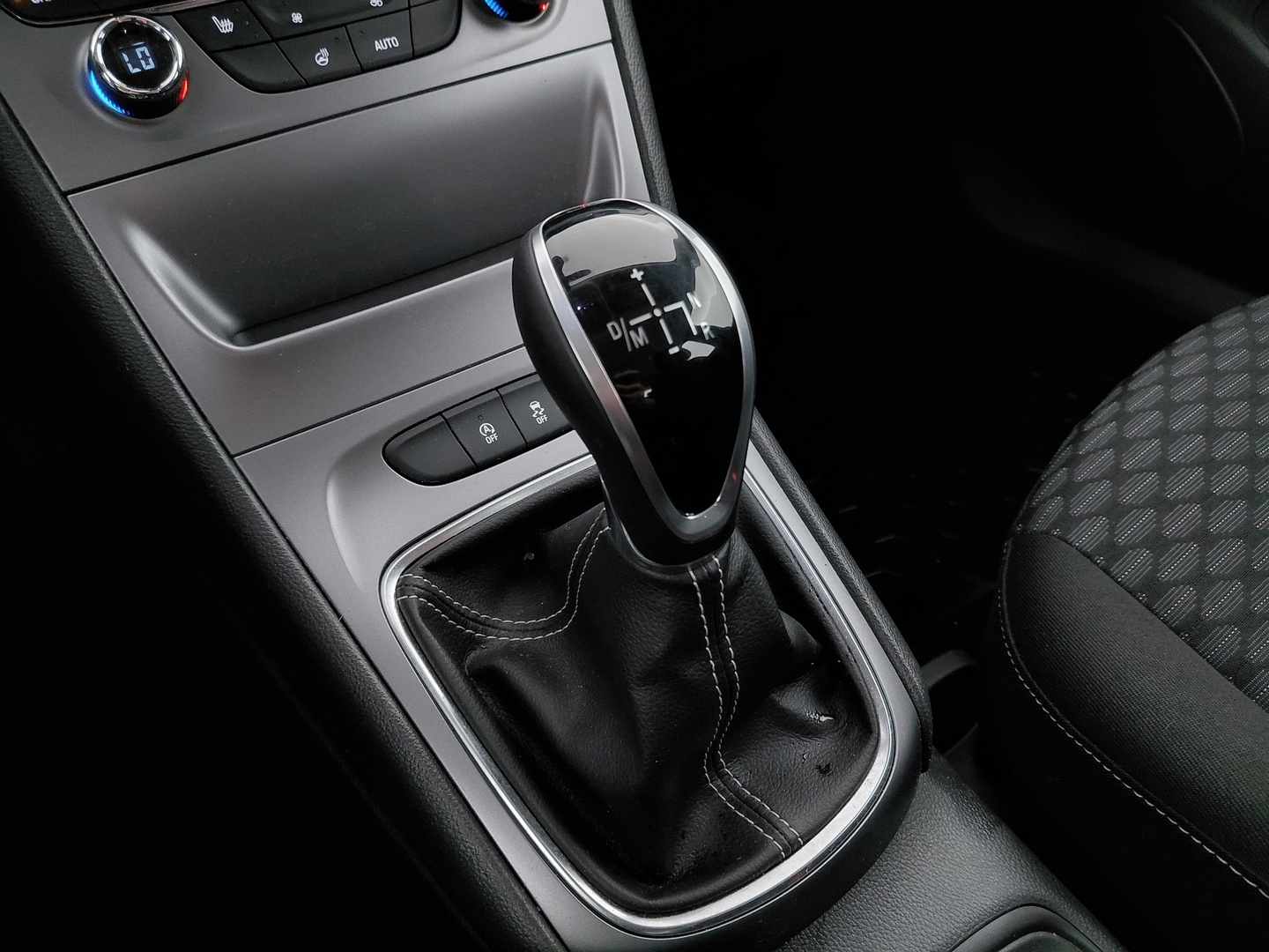 OPEL Astra 2017
