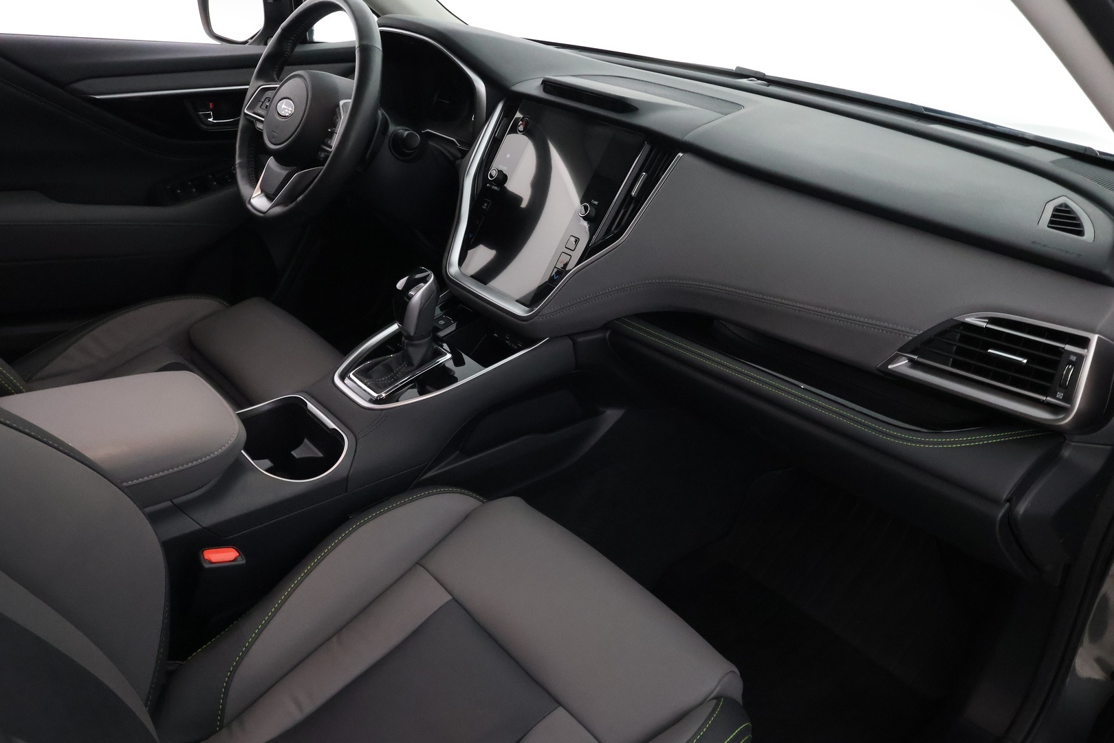 SUBARU Outback 2023