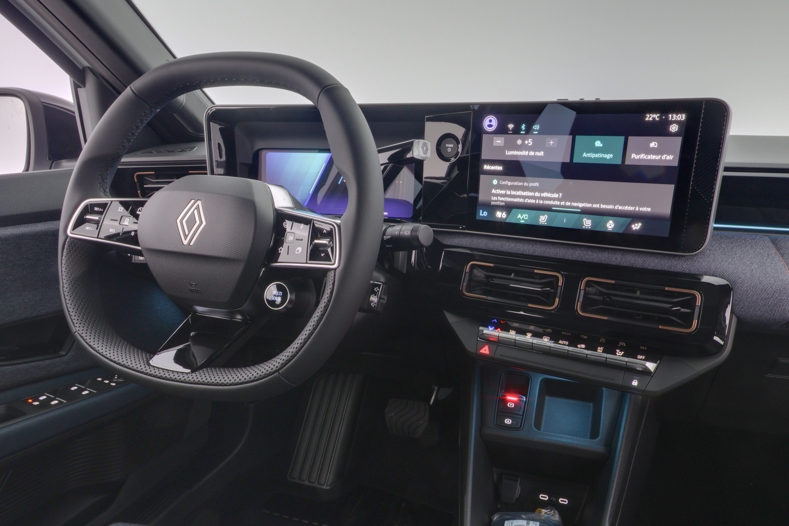 RENAULT 4 2025