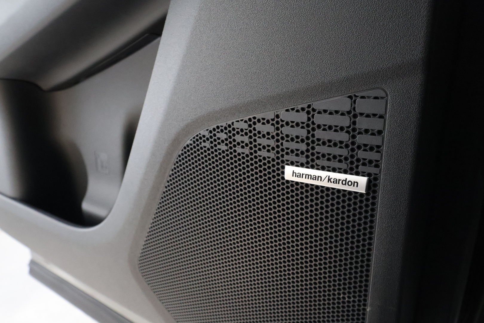 SUBARU Solterra 2026