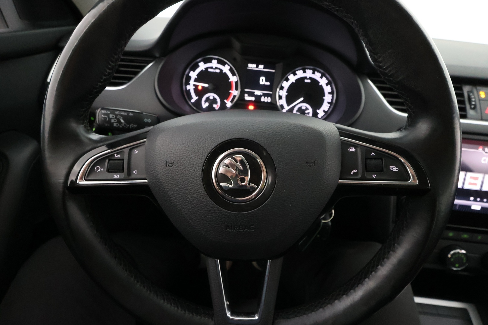 SKODA Octavia 15