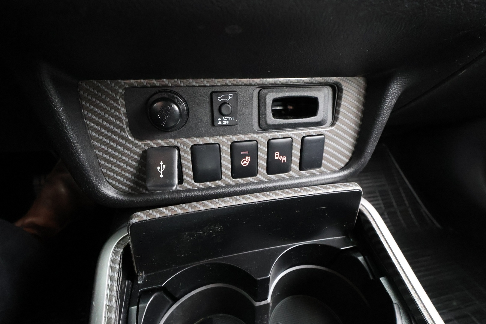 MITSUBISHI Outlander PHEV 2019