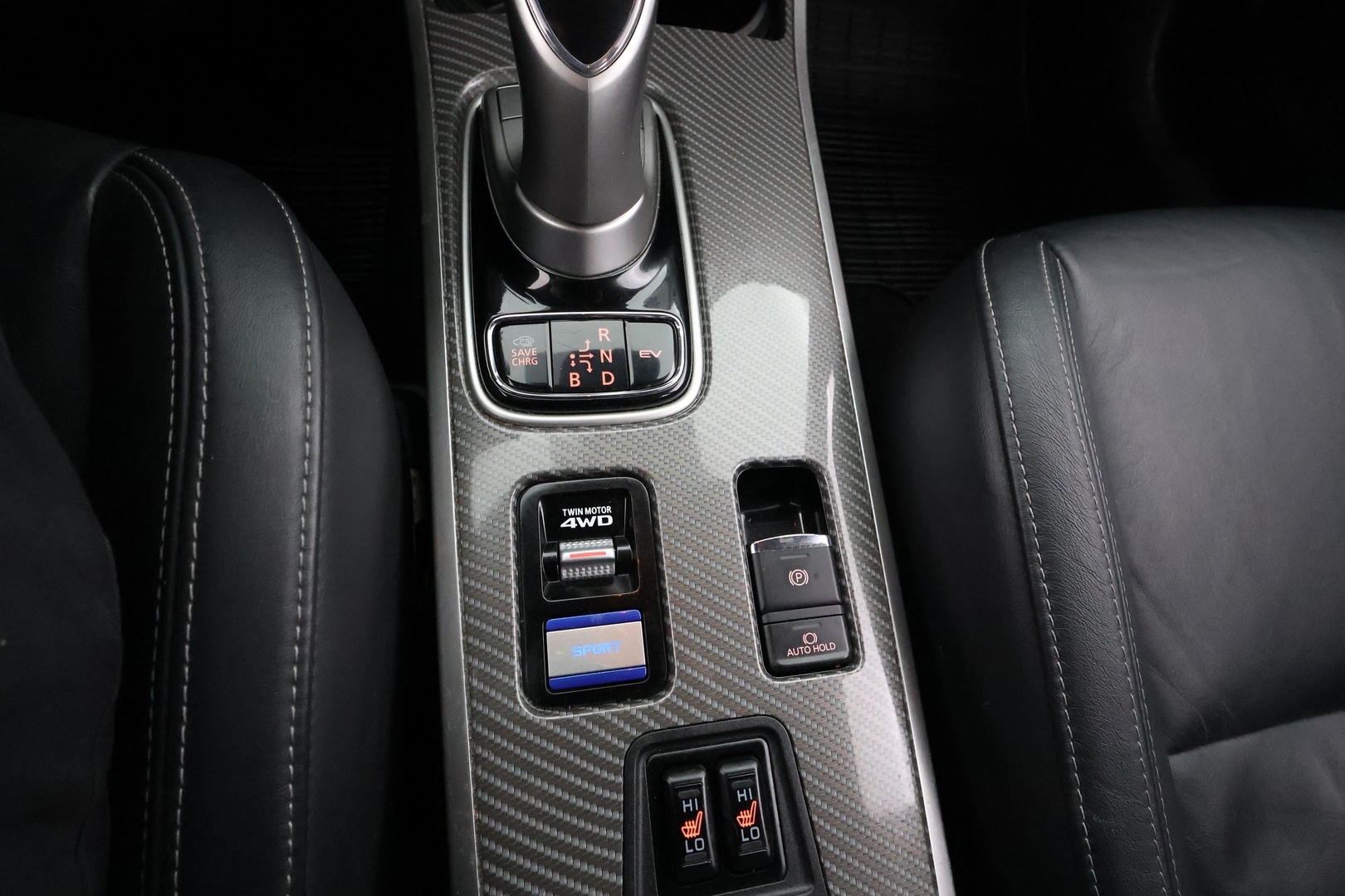 MITSUBISHI Outlander PHEV 2019