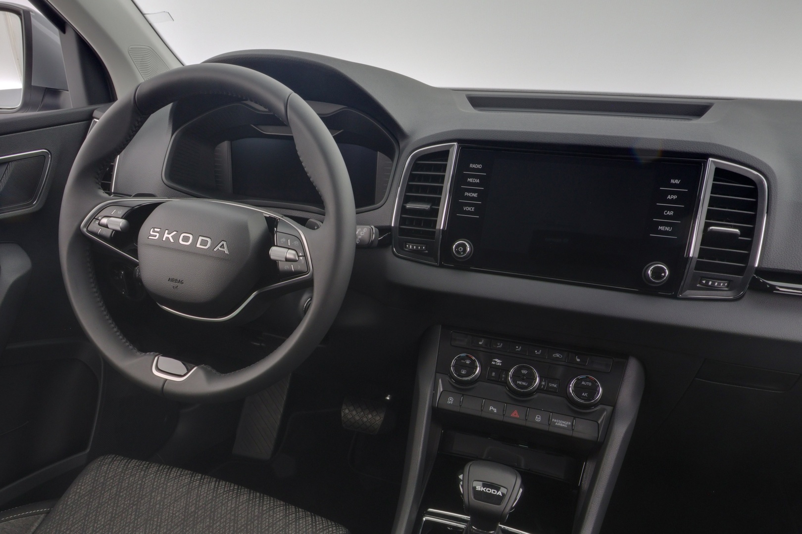 SKODA Karoq 2027