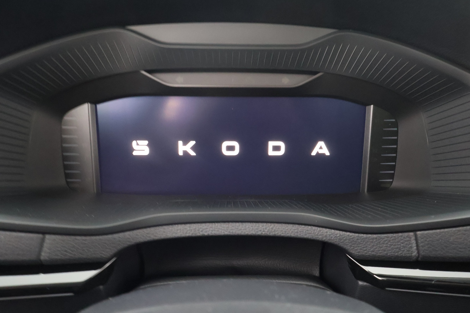 SKODA Karoq 2027