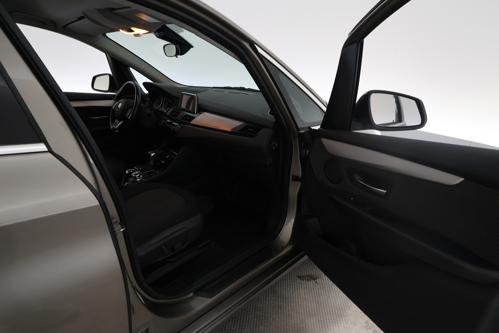 BMW 218 2015