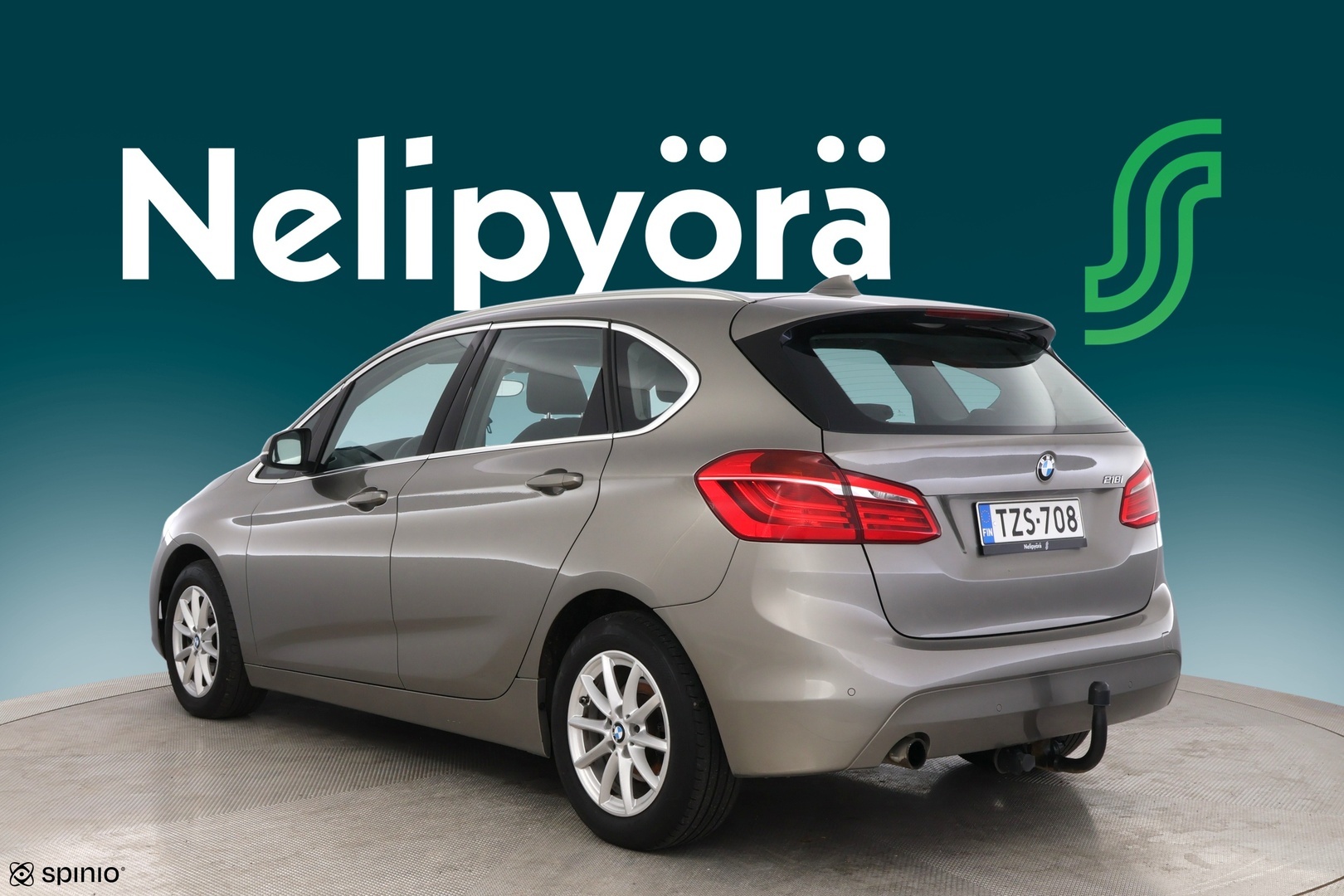 BMW 218 2015