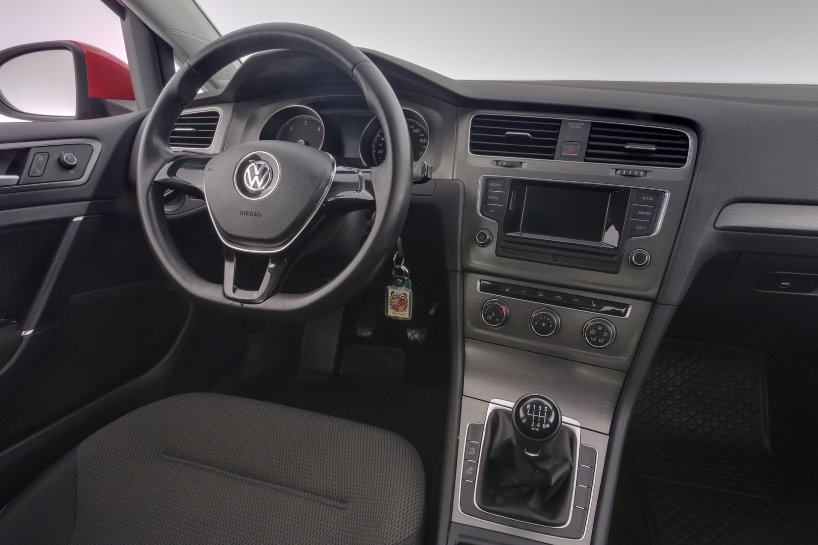 VOLKSWAGEN Golf 2013
