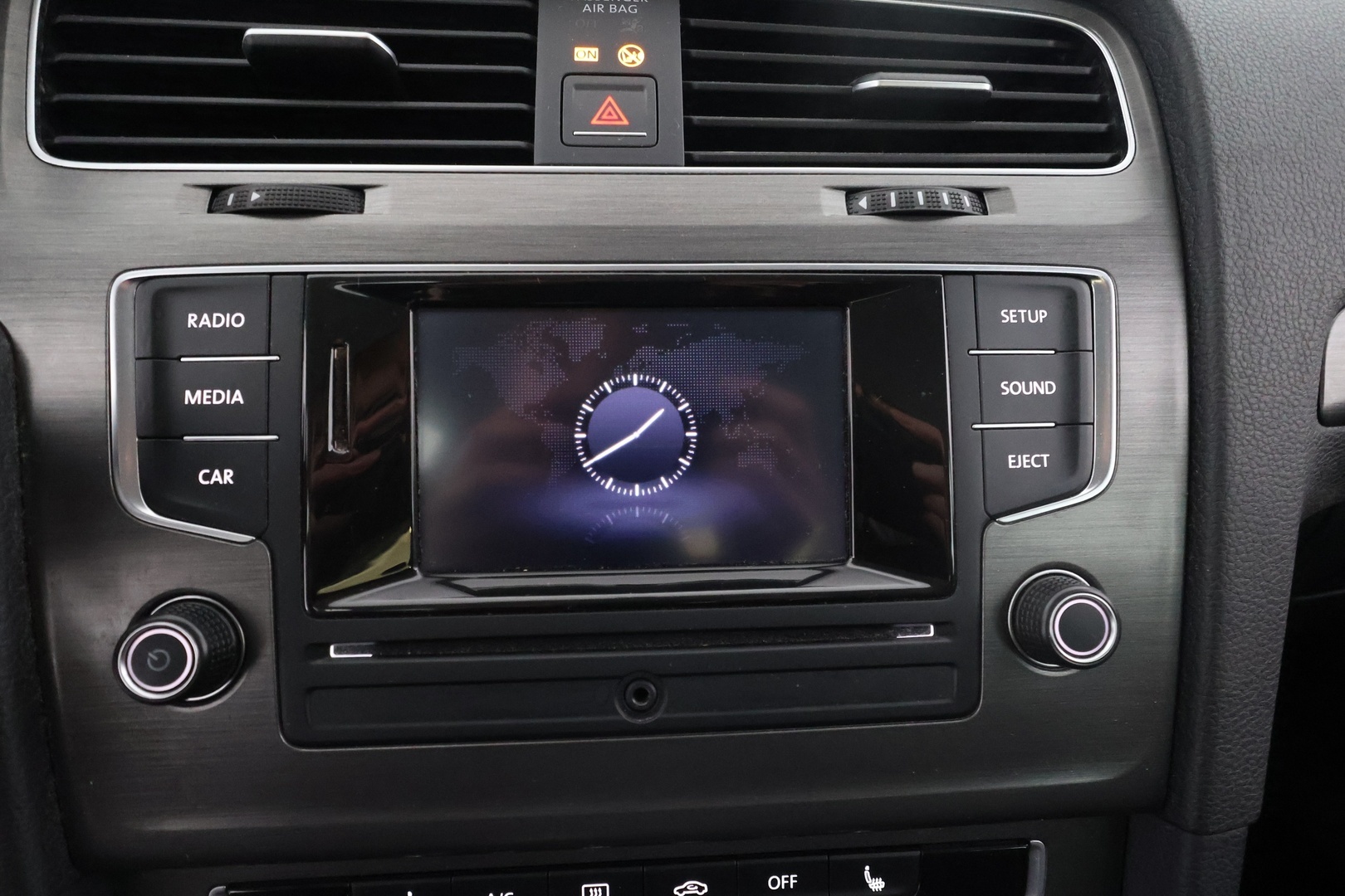 VOLKSWAGEN Golf 2013