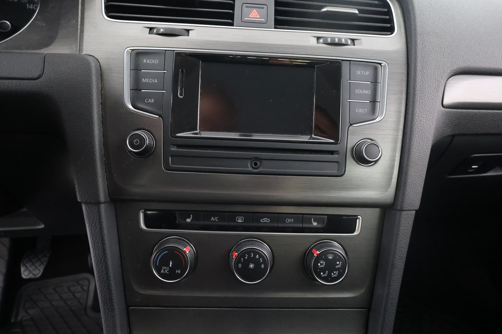 VOLKSWAGEN Golf 2013