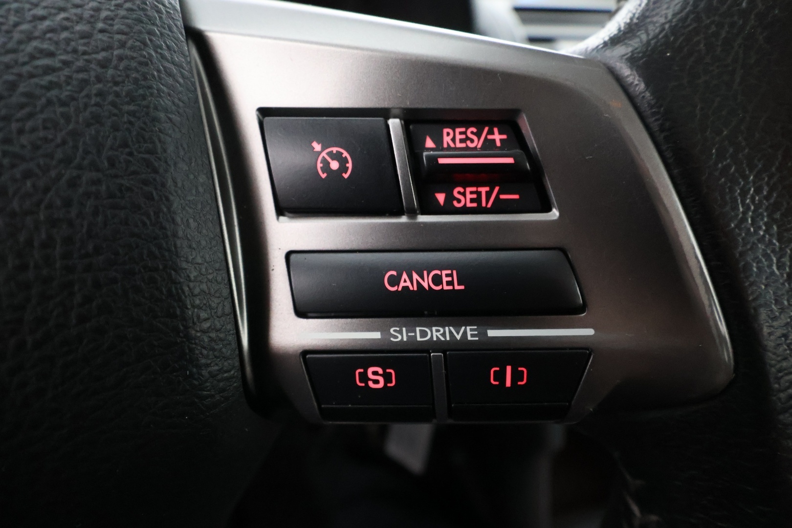 SUBARU Forester 2013
