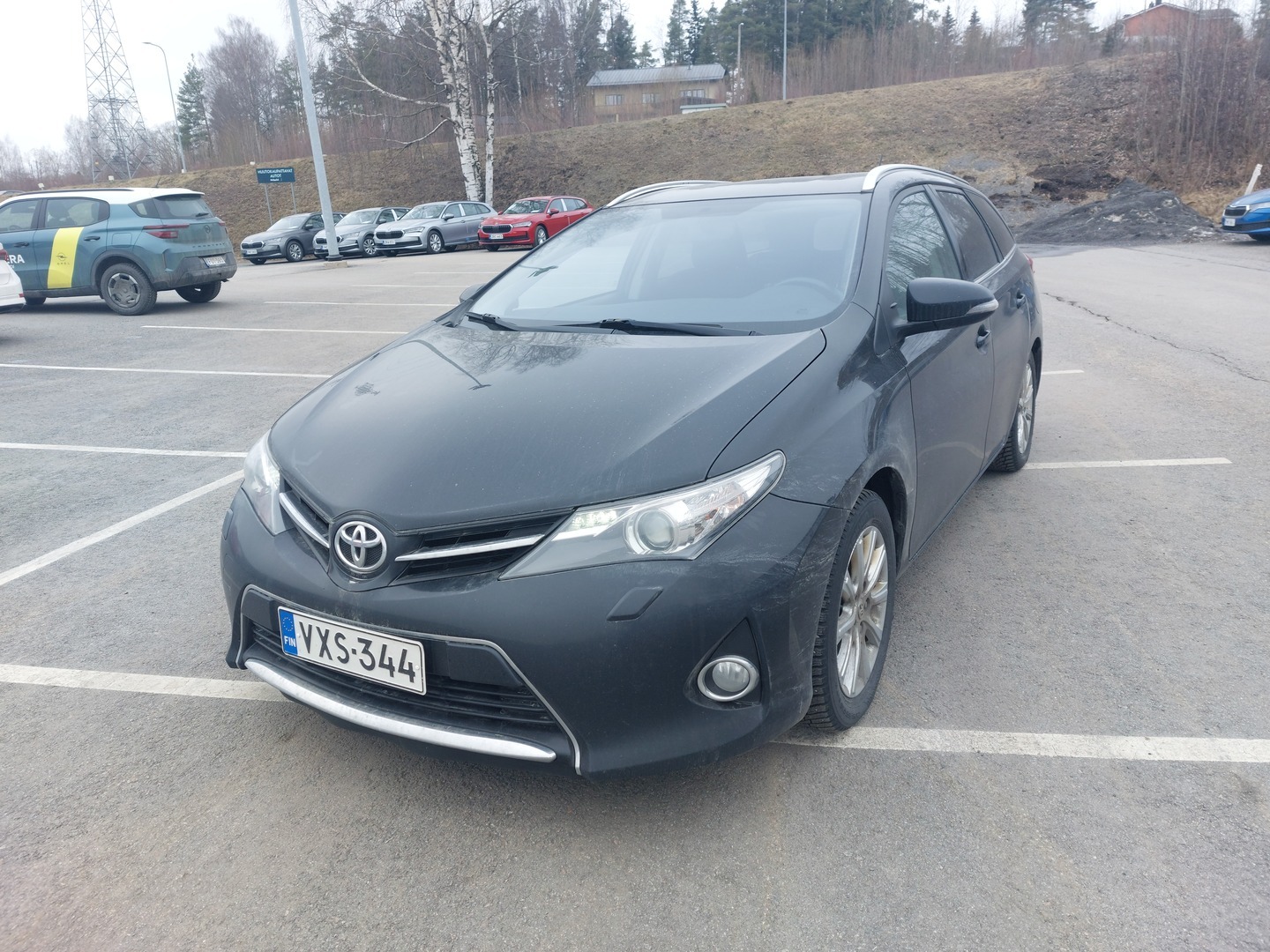 TOYOTA Auris 2015