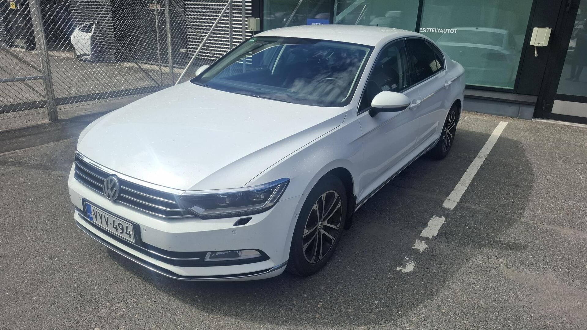 VOLKSWAGEN Passat 2016