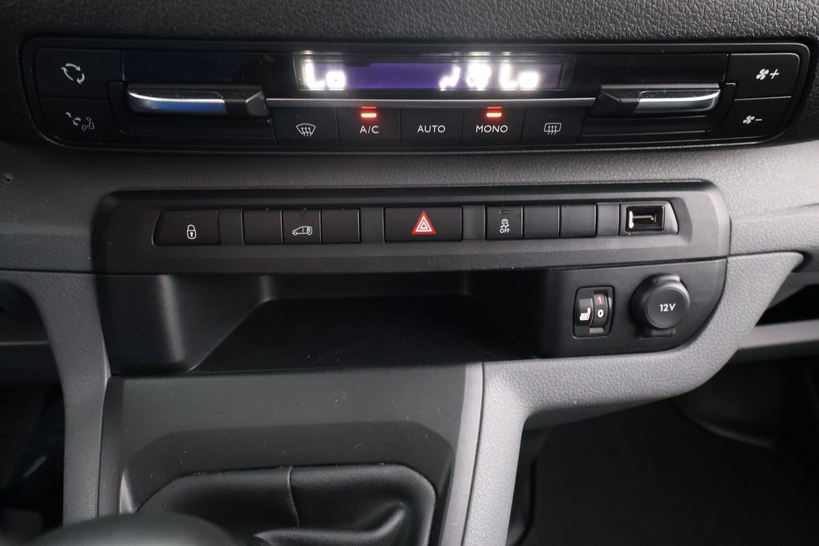 PEUGEOT Expert 2016