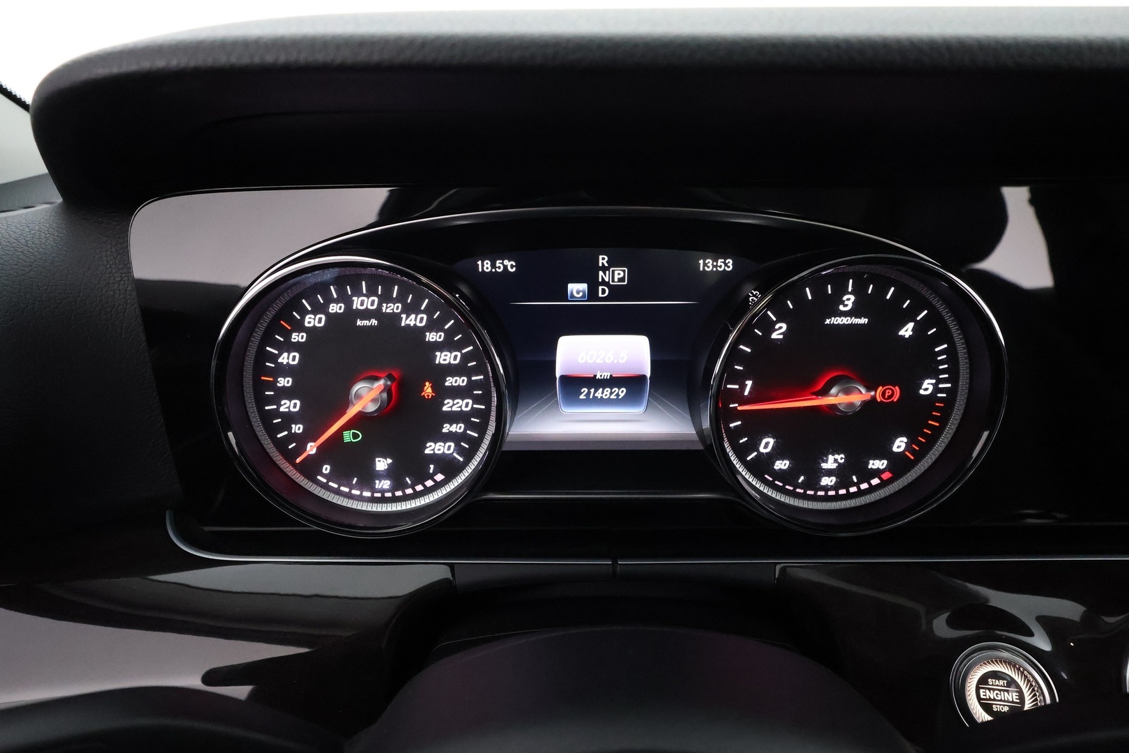 MERCEDES-BENZ E 2016