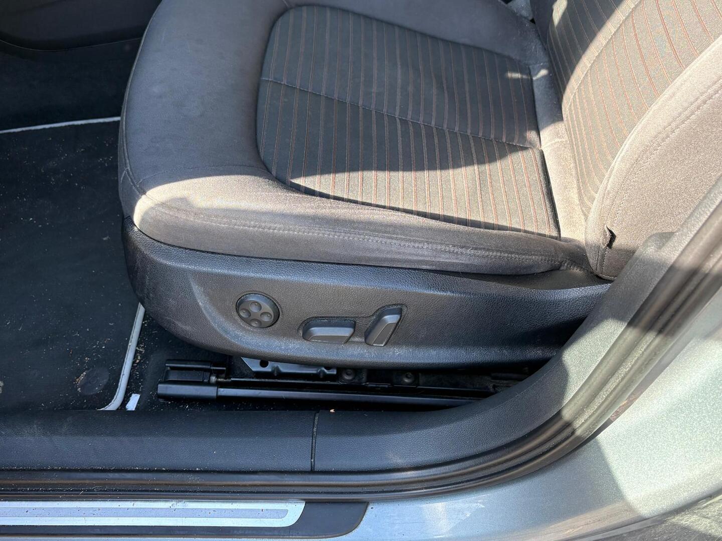 AUDI A6 2011