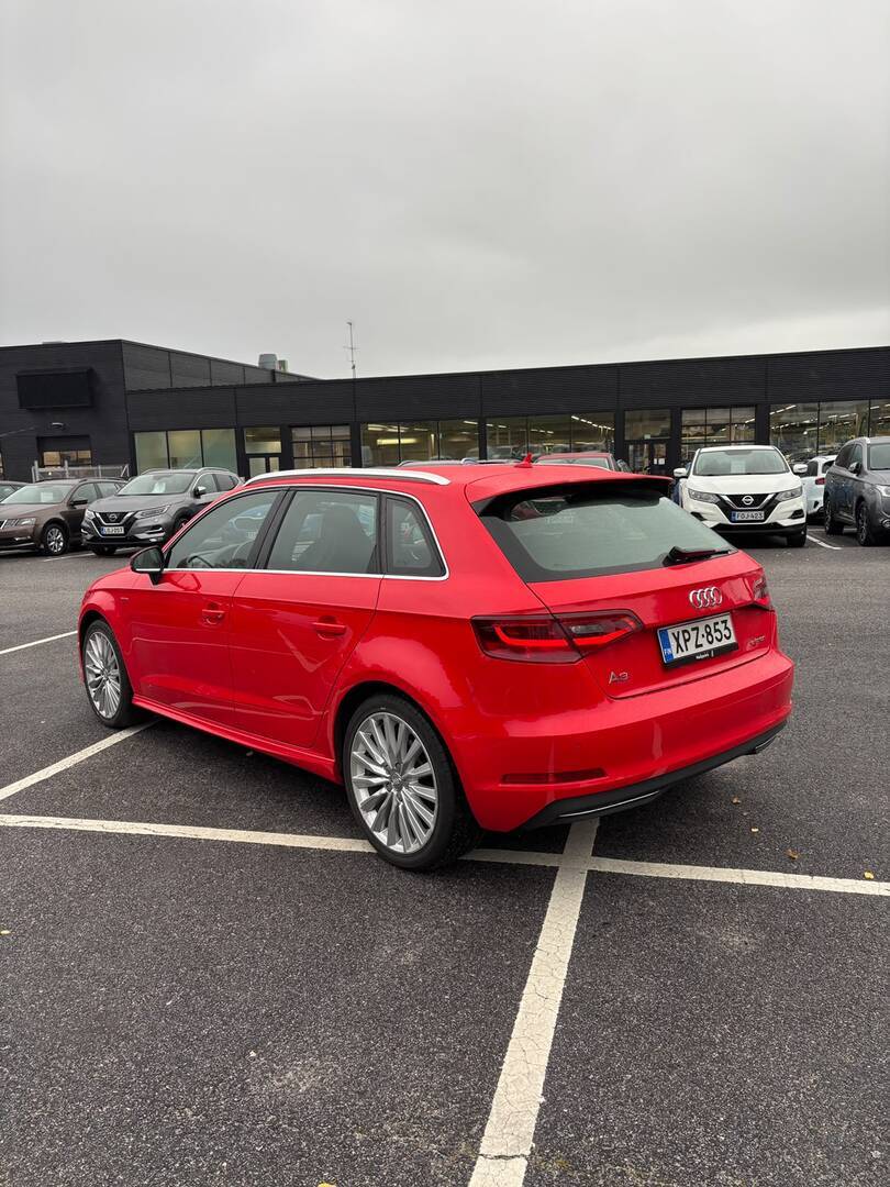 AUDI A3 2016
