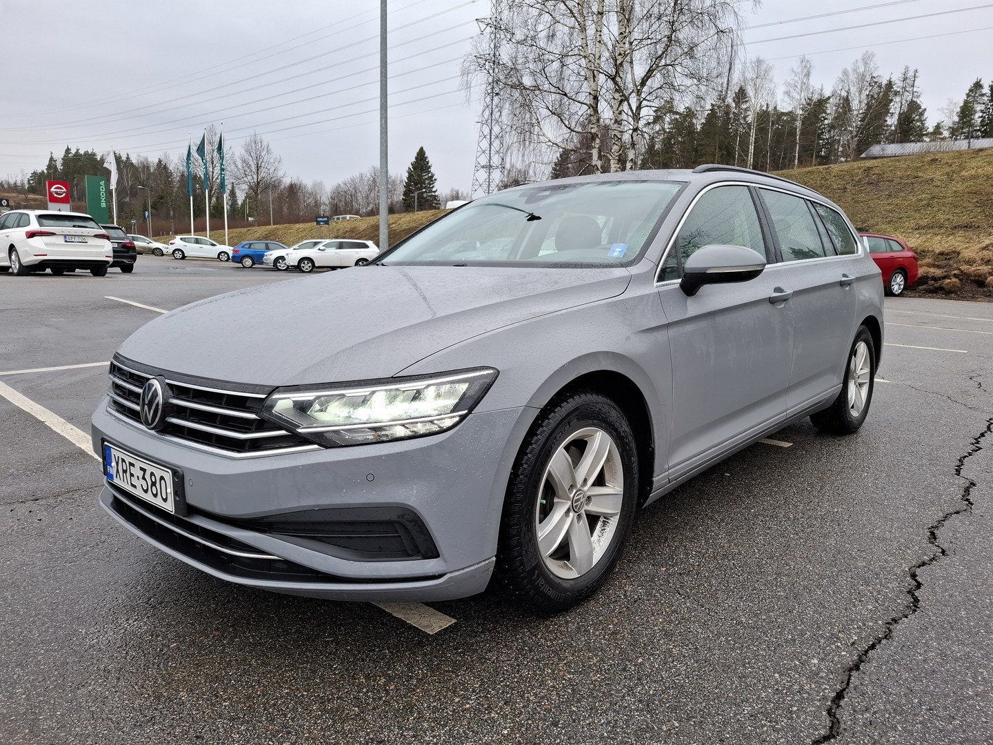 VOLKSWAGEN Passat 2022