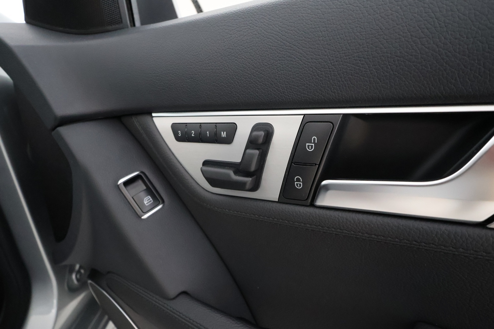 MERCEDES-BENZ C 2014