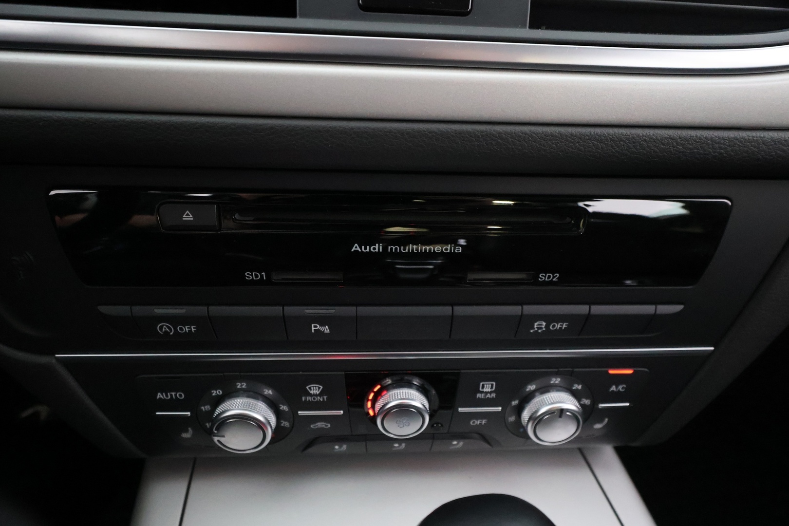 AUDI A6 2015