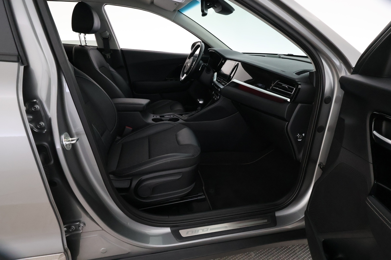 KIA Niro plug-in 29