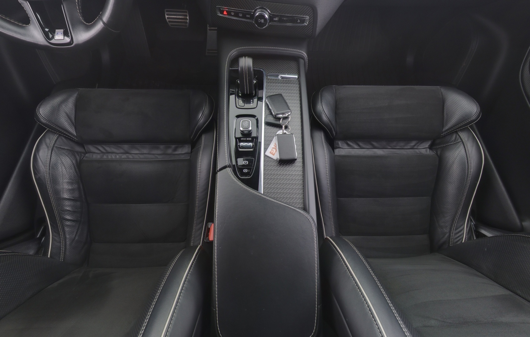 VOLVO XC90 2020