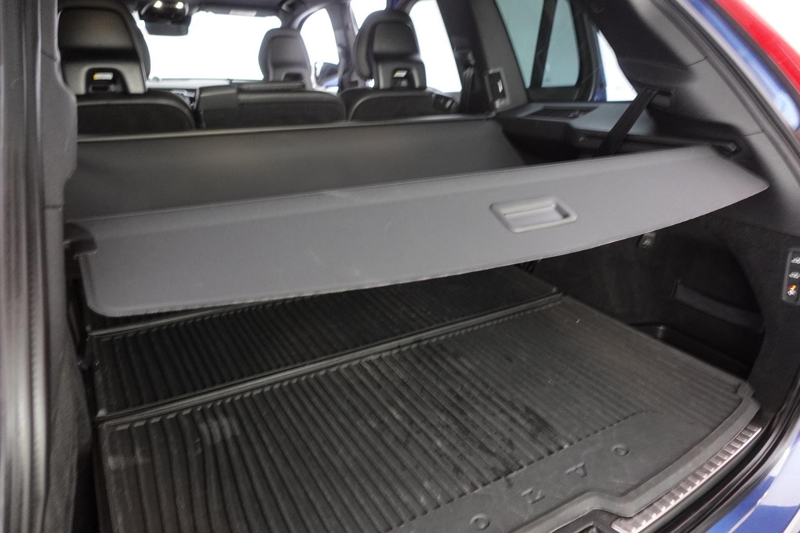 VOLVO XC90 2020