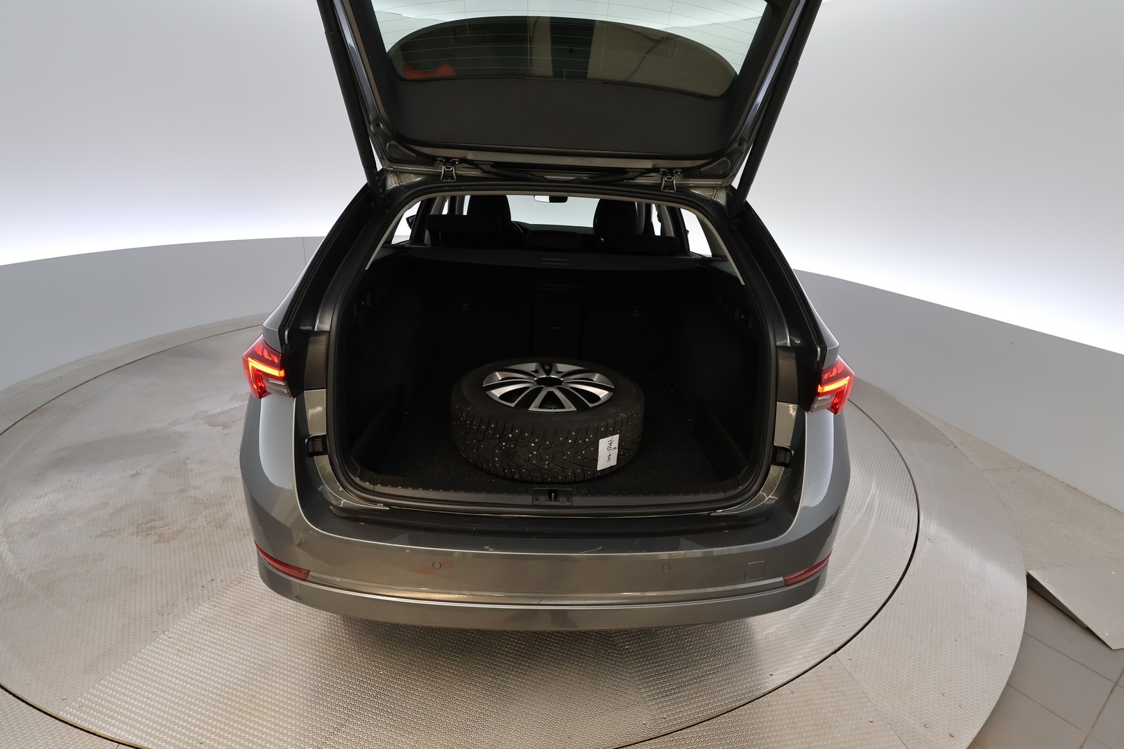 SKODA Octavia 2023
