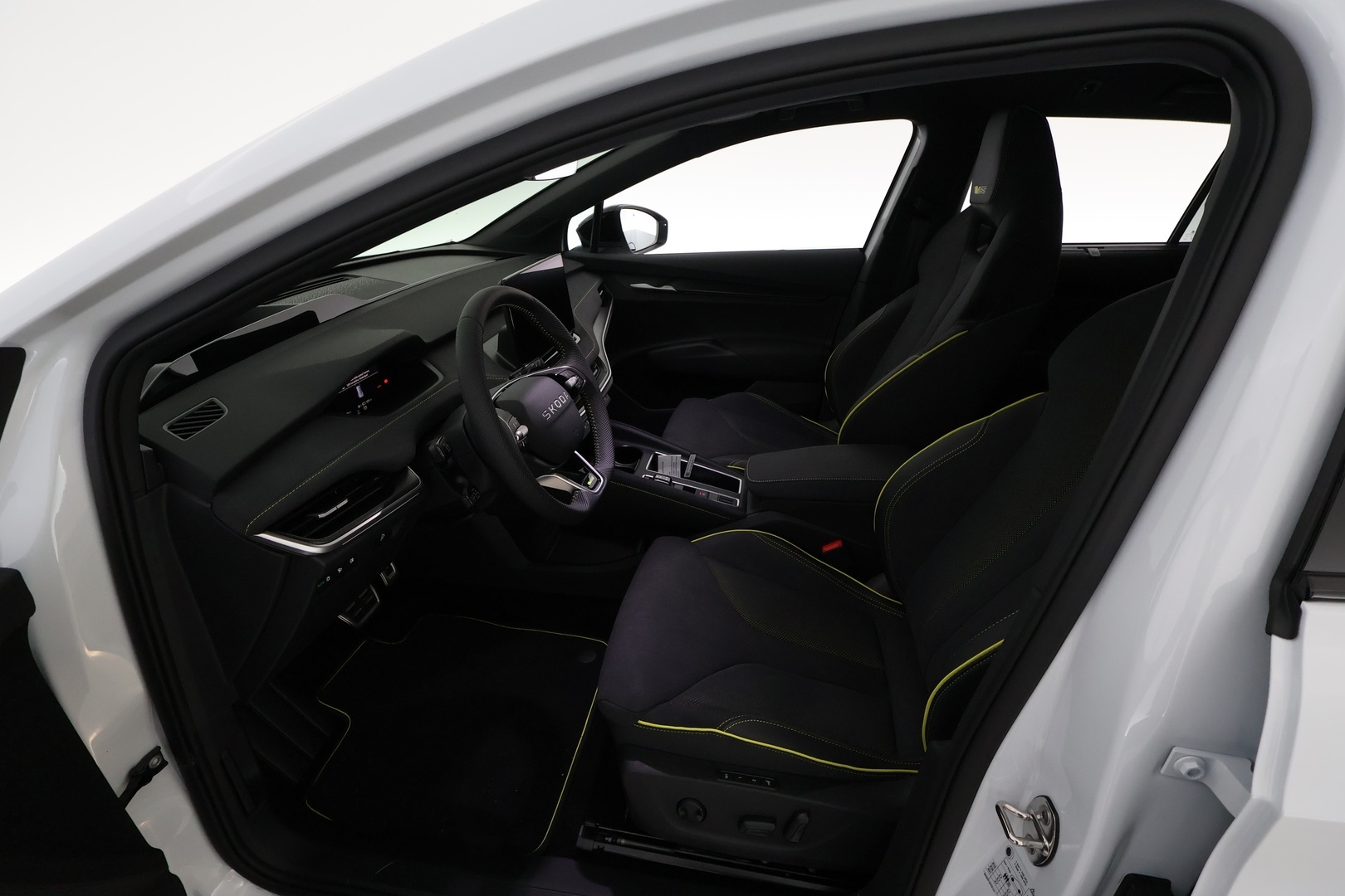 SKODA Enyaq 2026