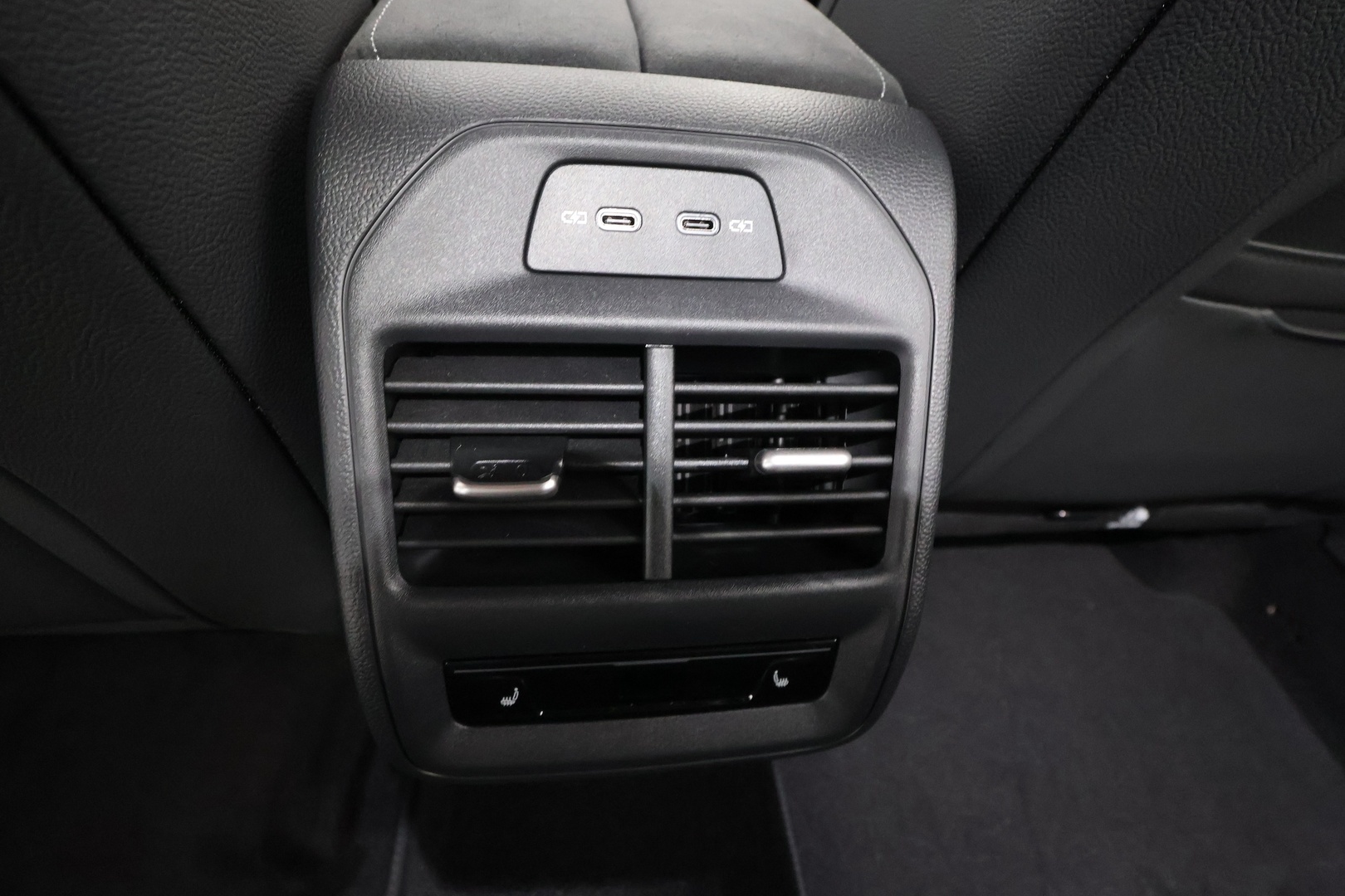 SKODA SUPERB 2026