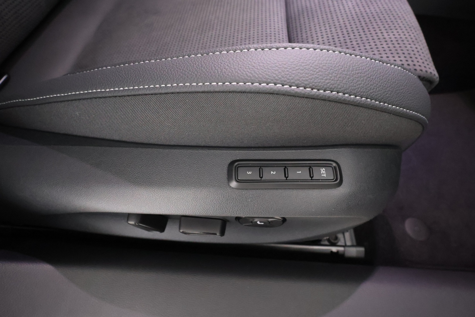 SKODA SUPERB 2026