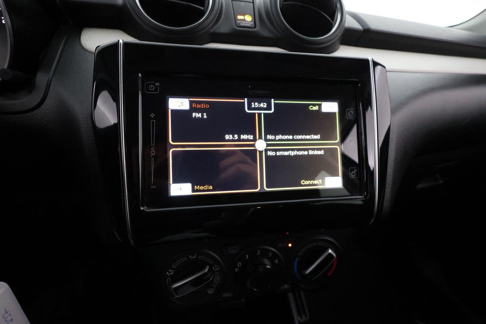 SUZUKI Swift 2020