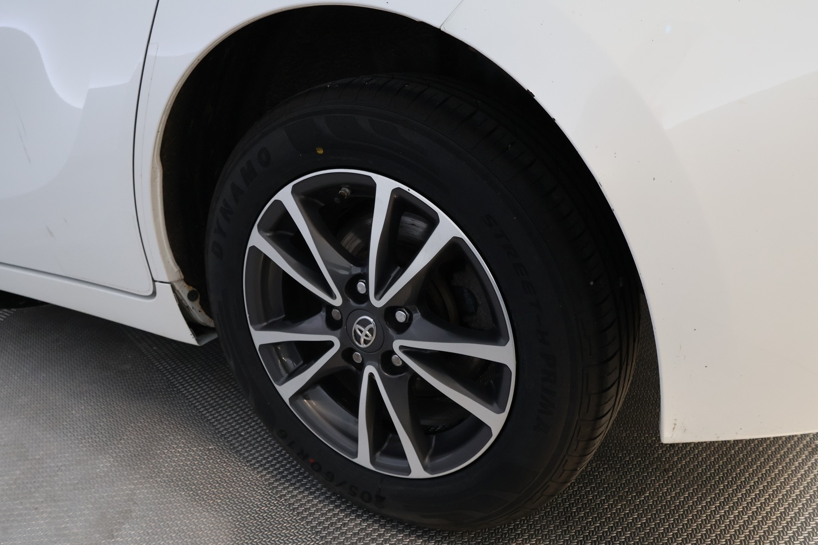 TOYOTA Verso 2015