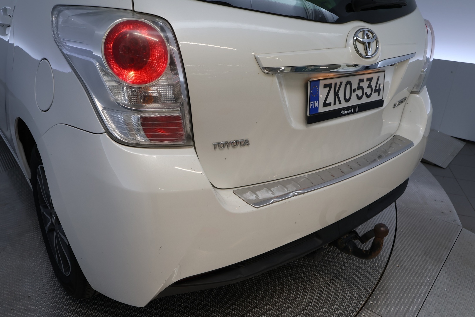 TOYOTA Verso 2015