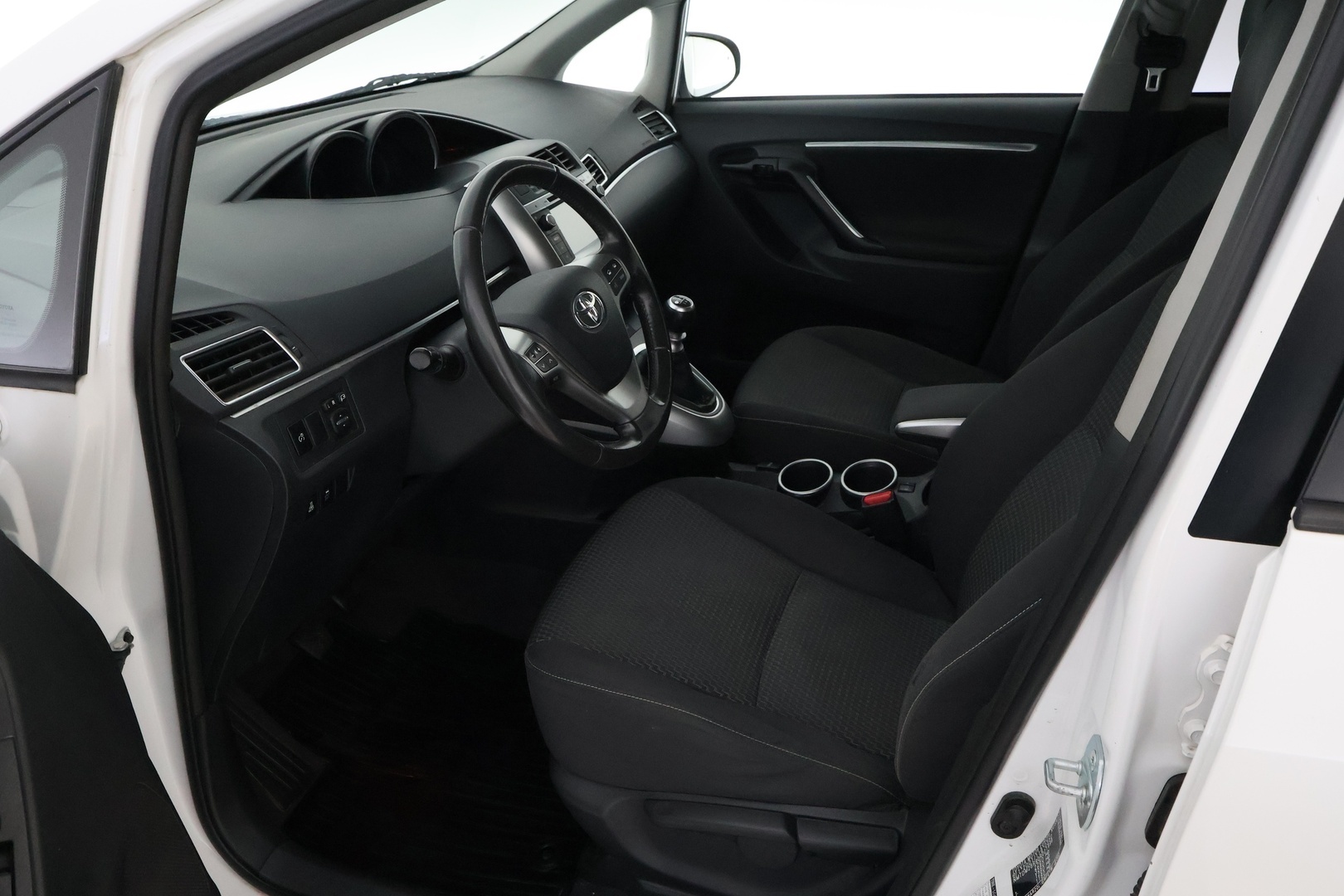 TOYOTA Verso 2015