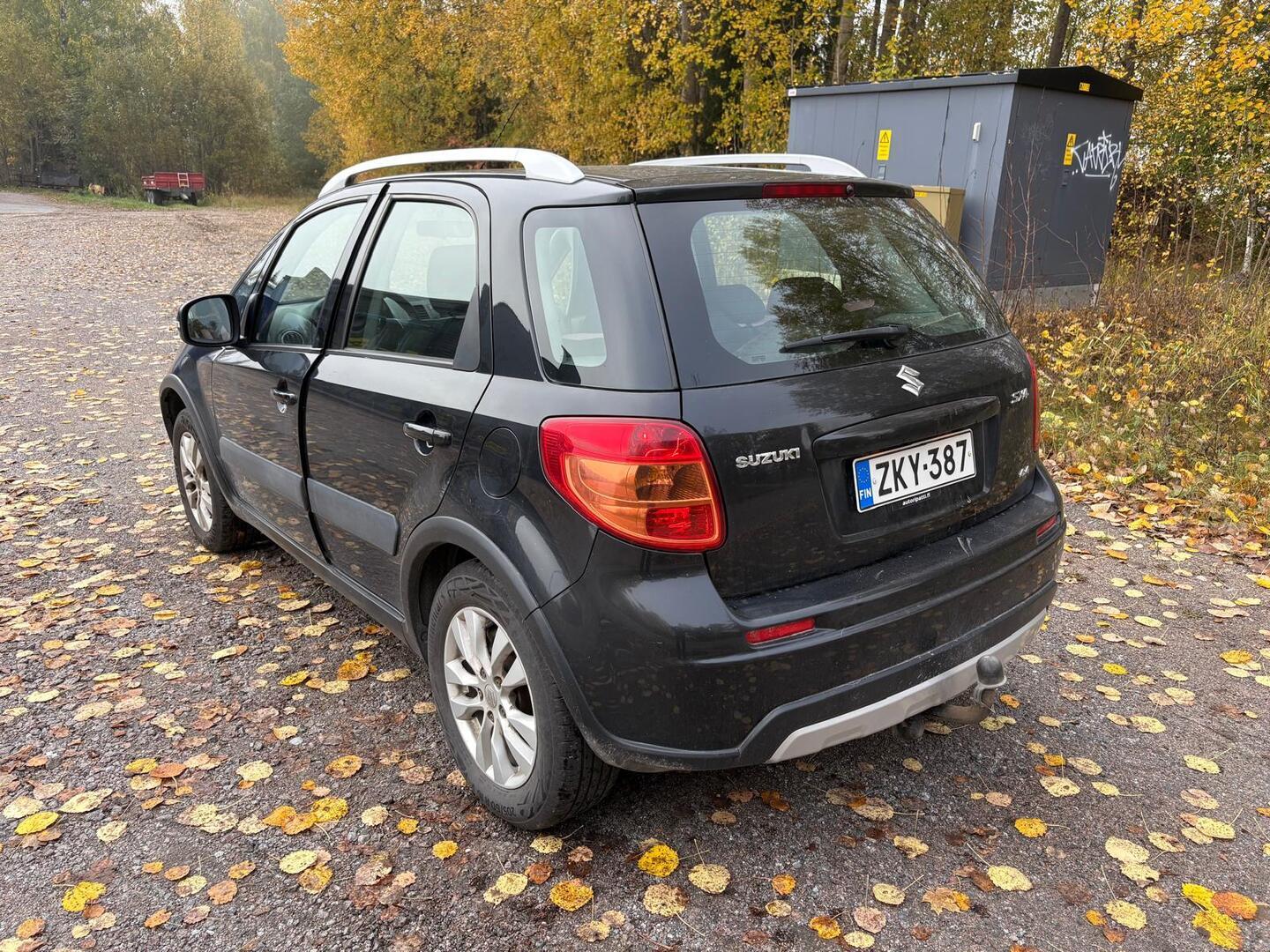 SUZUKI SX4 6