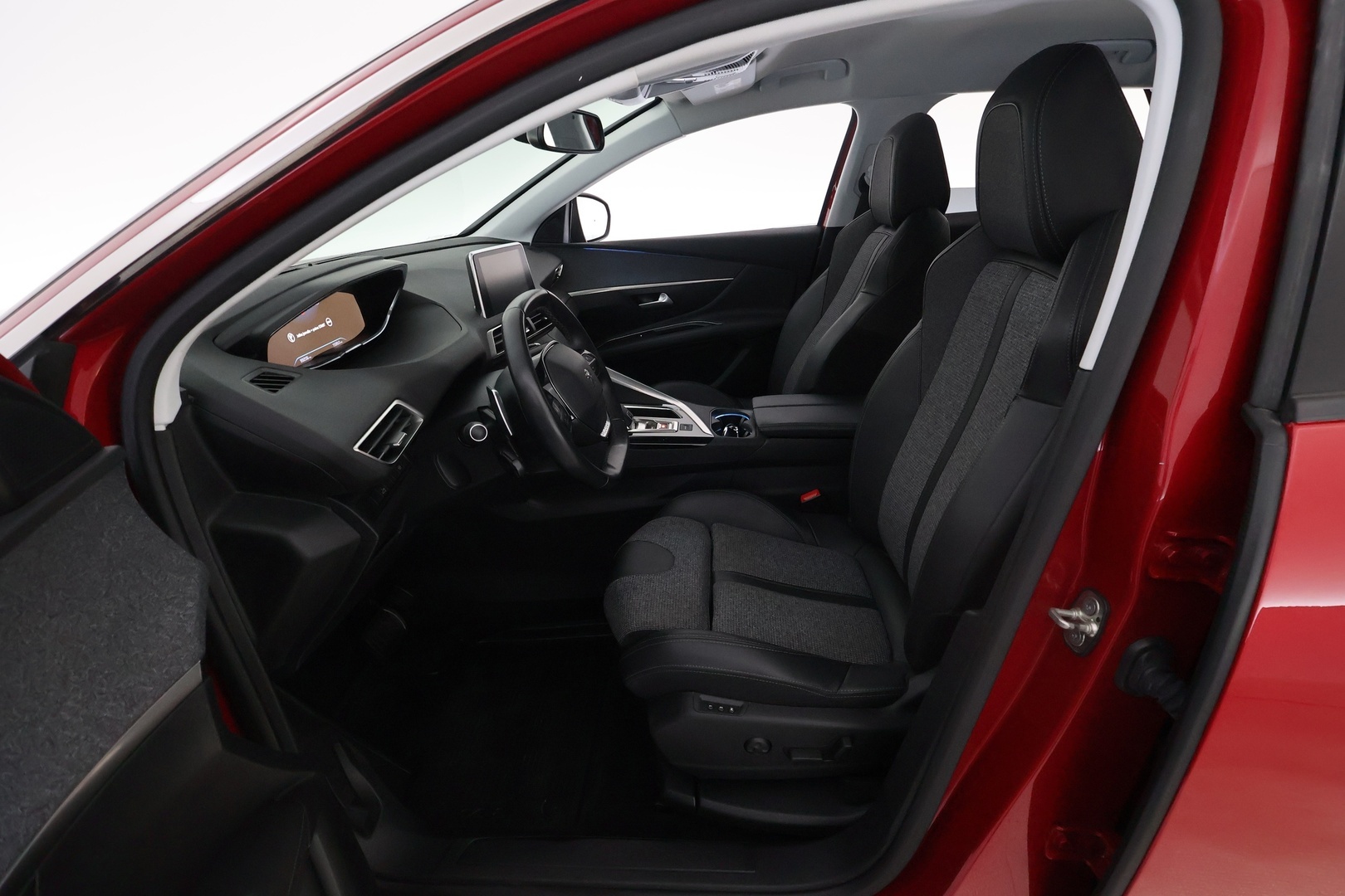 PEUGEOT 3008 2019