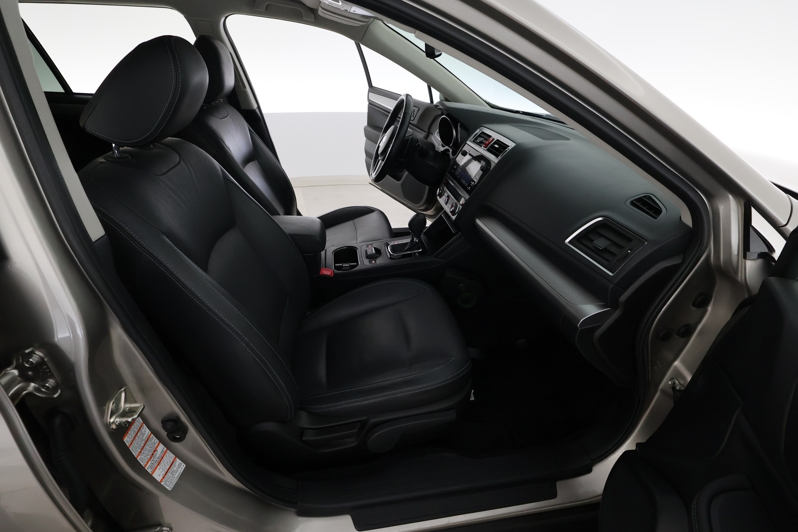 SUBARU Outback 2017
