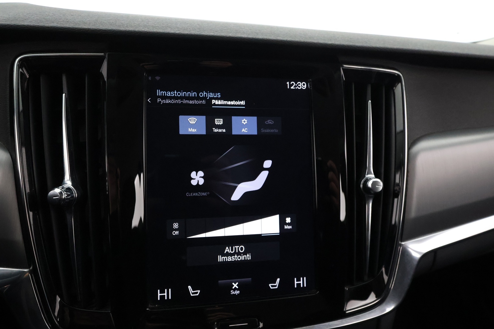 VOLVO V90 2018