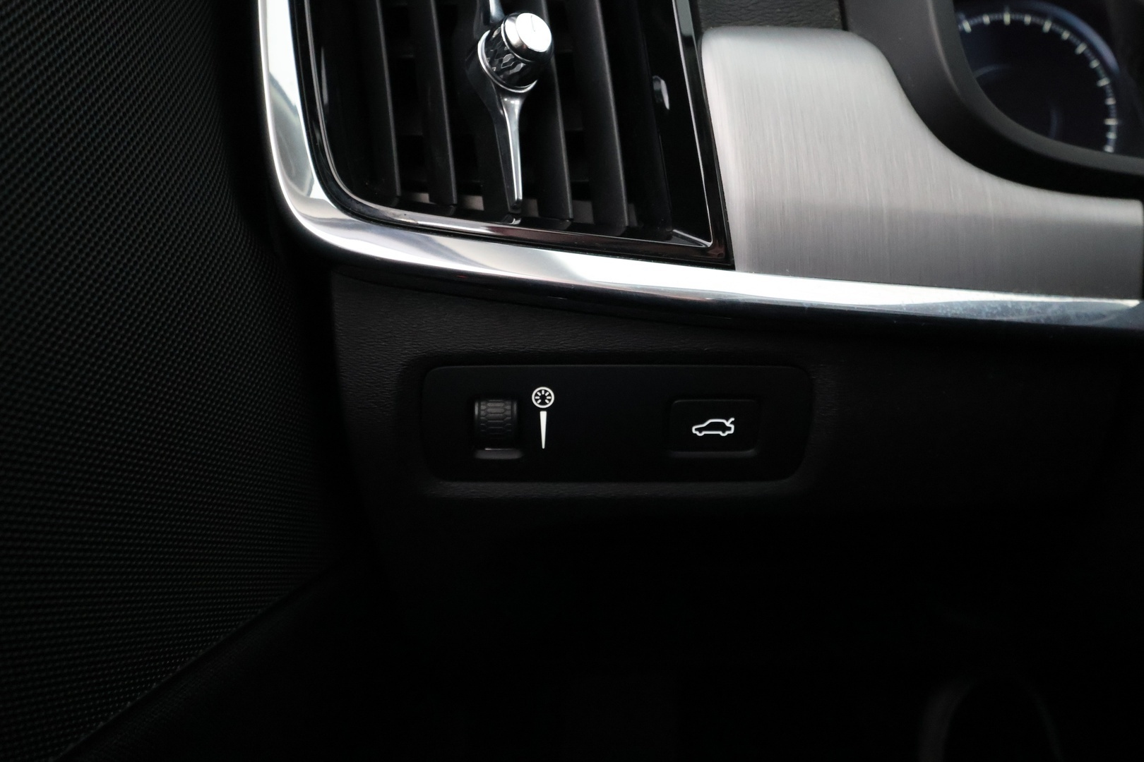 VOLVO V90 2018