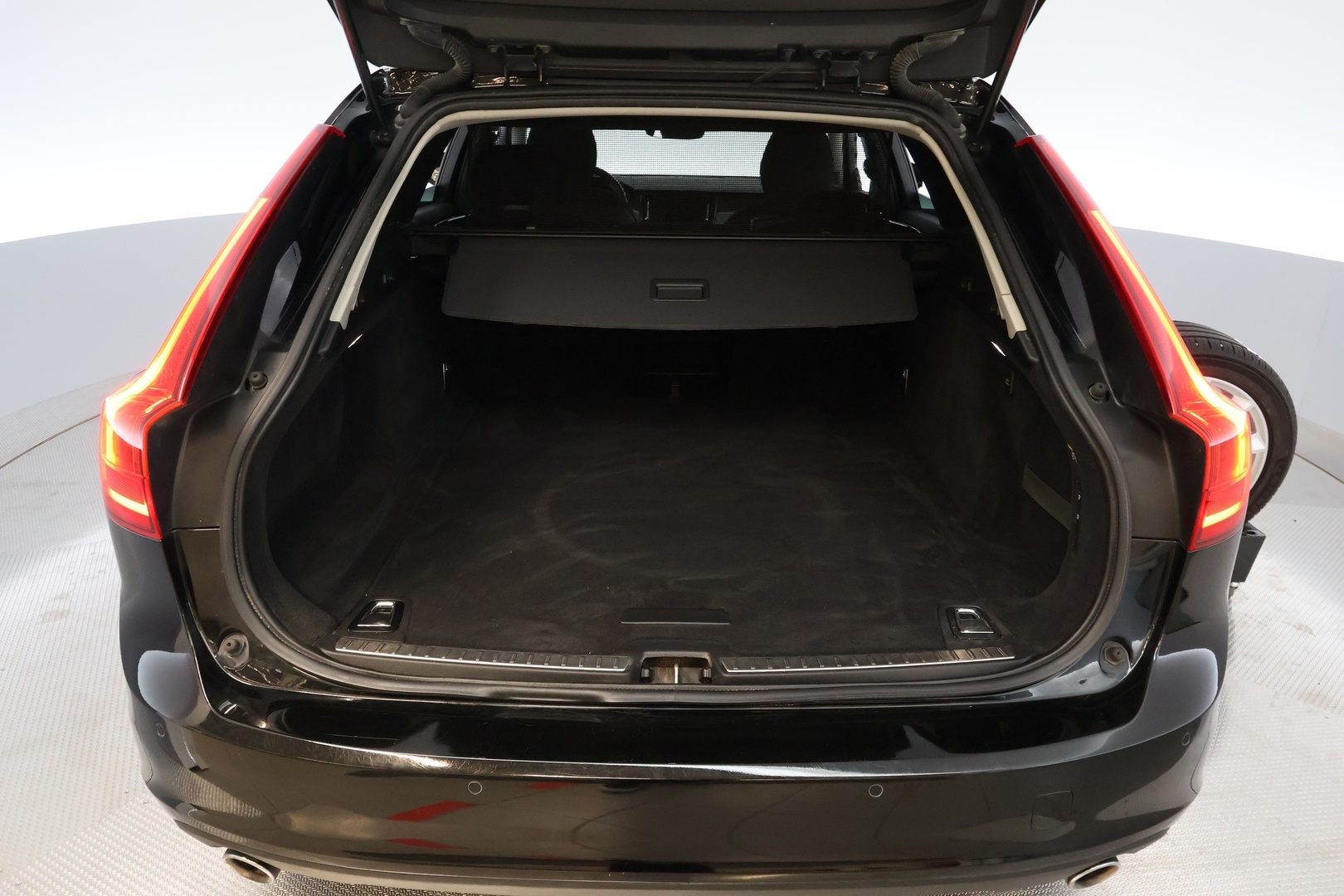 VOLVO V90 2018