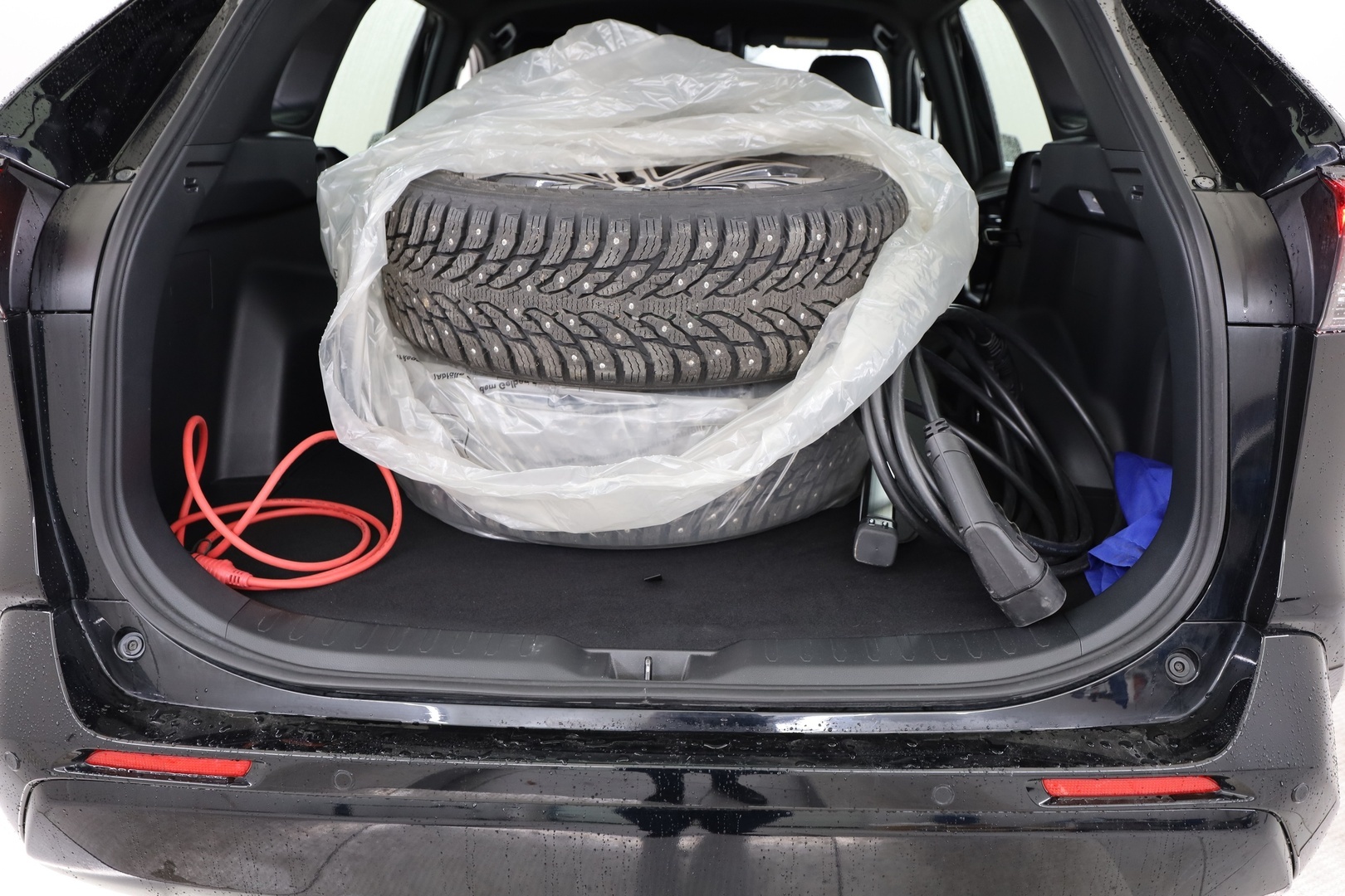 TOYOTA RAV4 Plug-in 27
