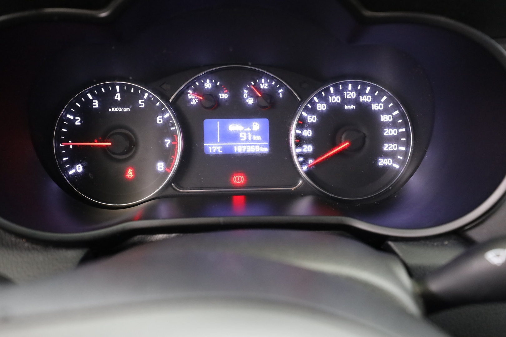 KIA Carens 15