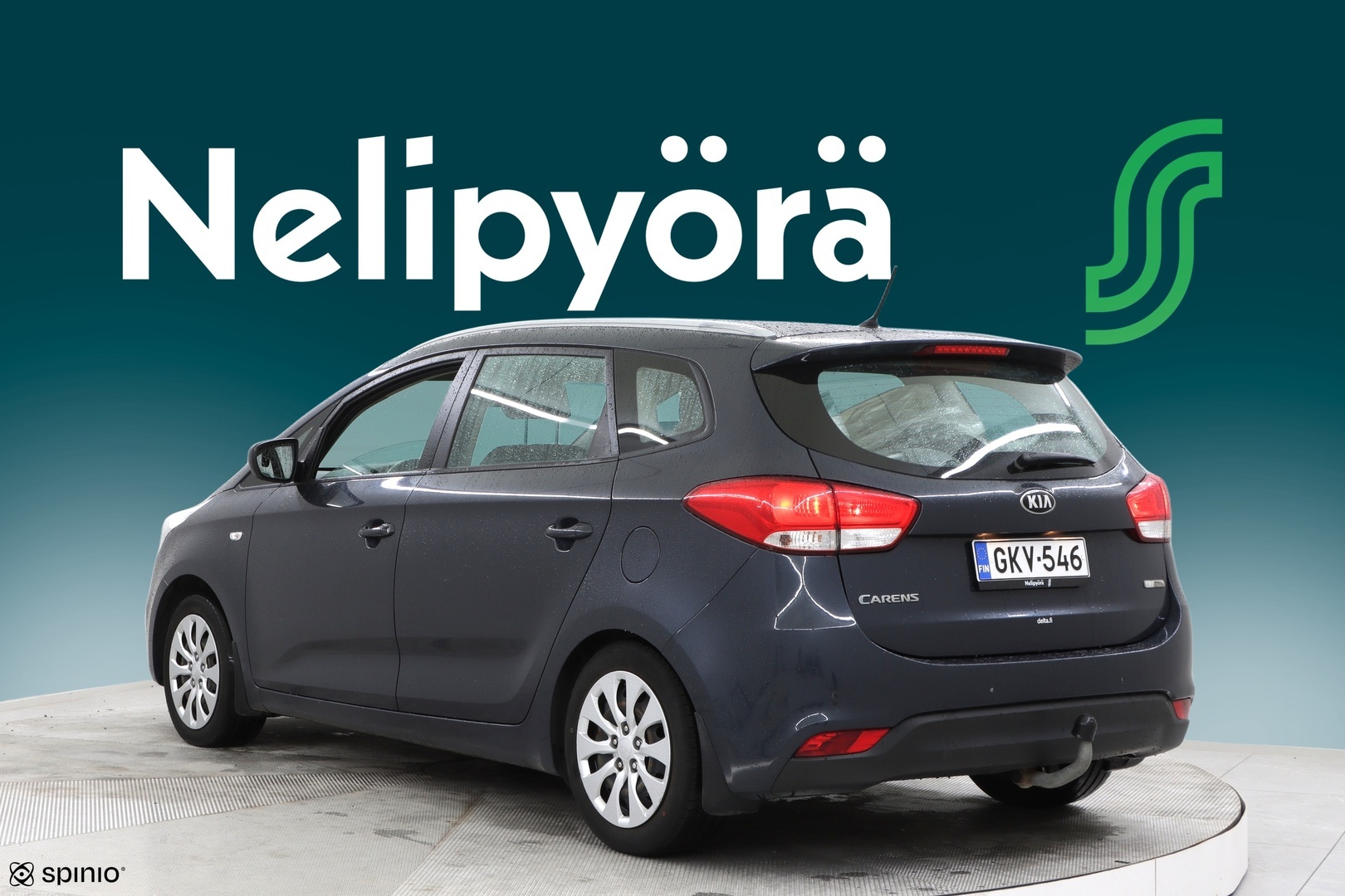 KIA Carens 4