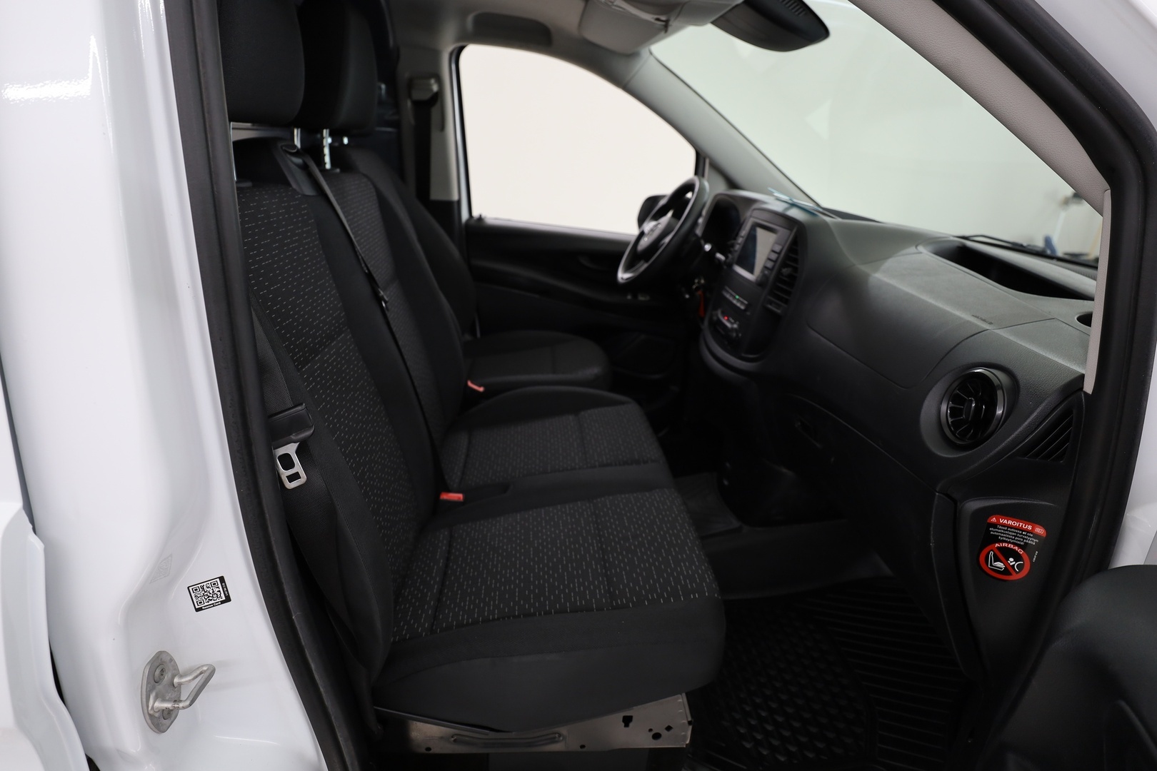 MERCEDES-BENZ Vito 19