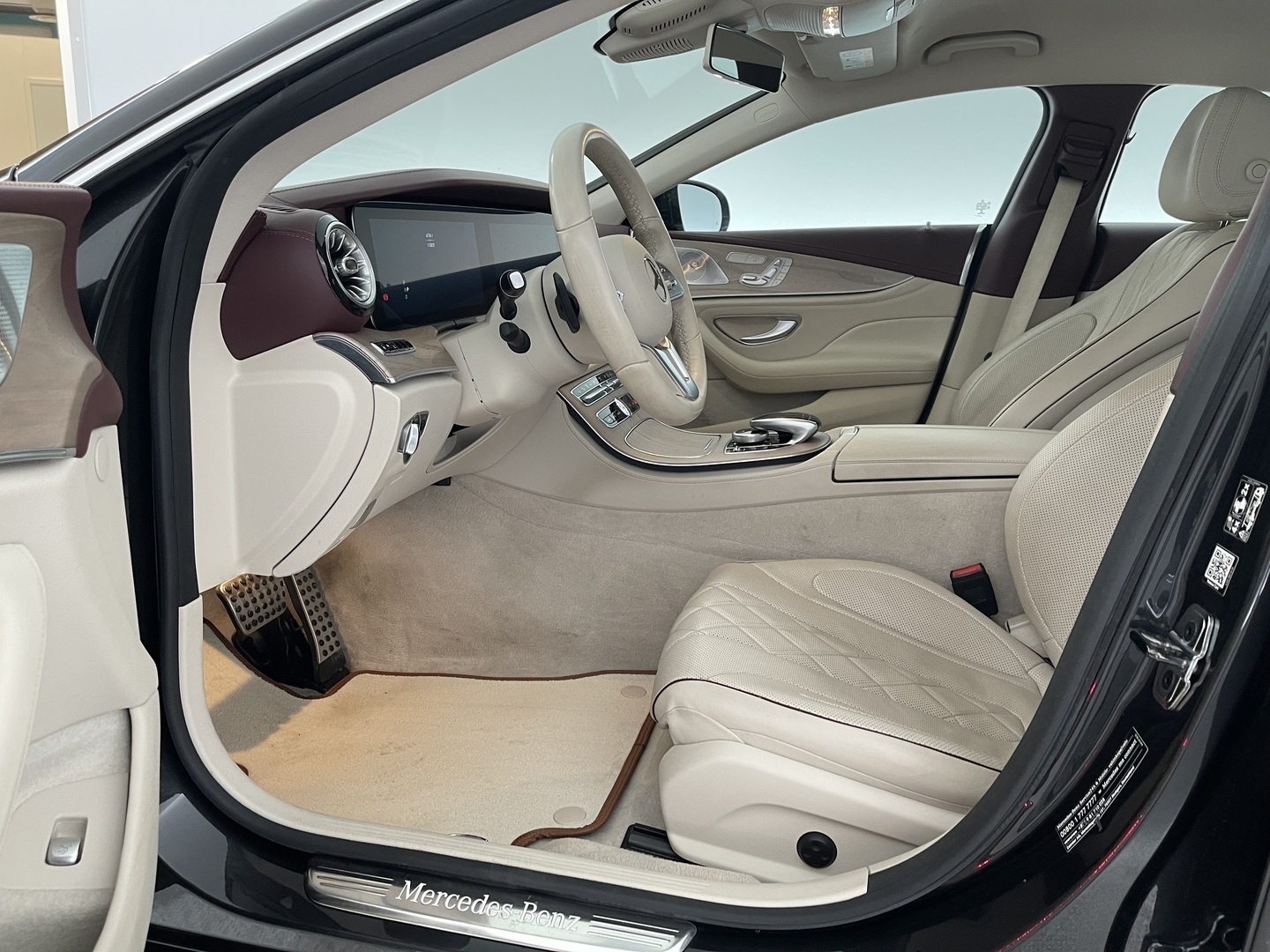 MERCEDES-BENZ CLS 13