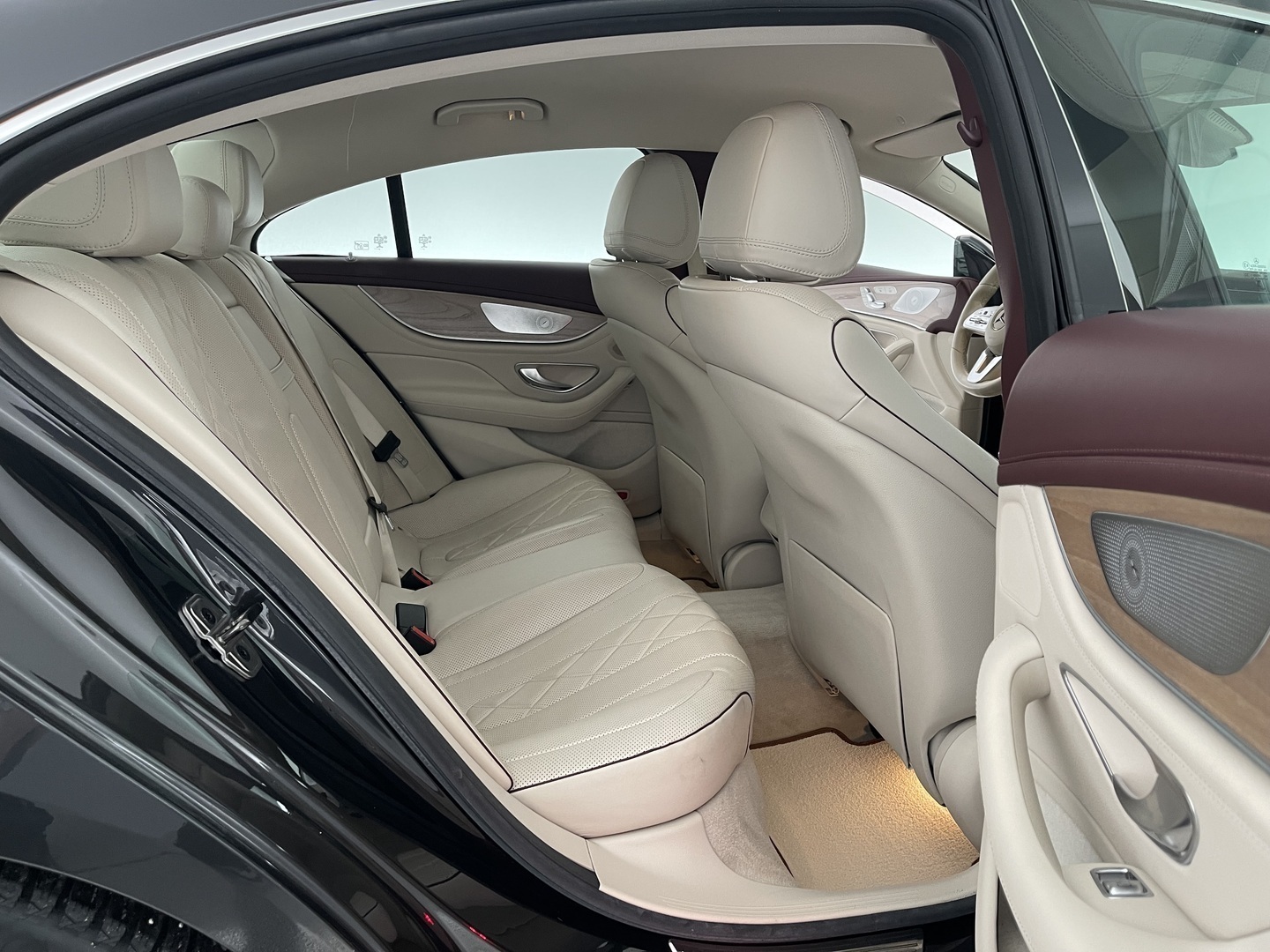 MERCEDES-BENZ CLS 18