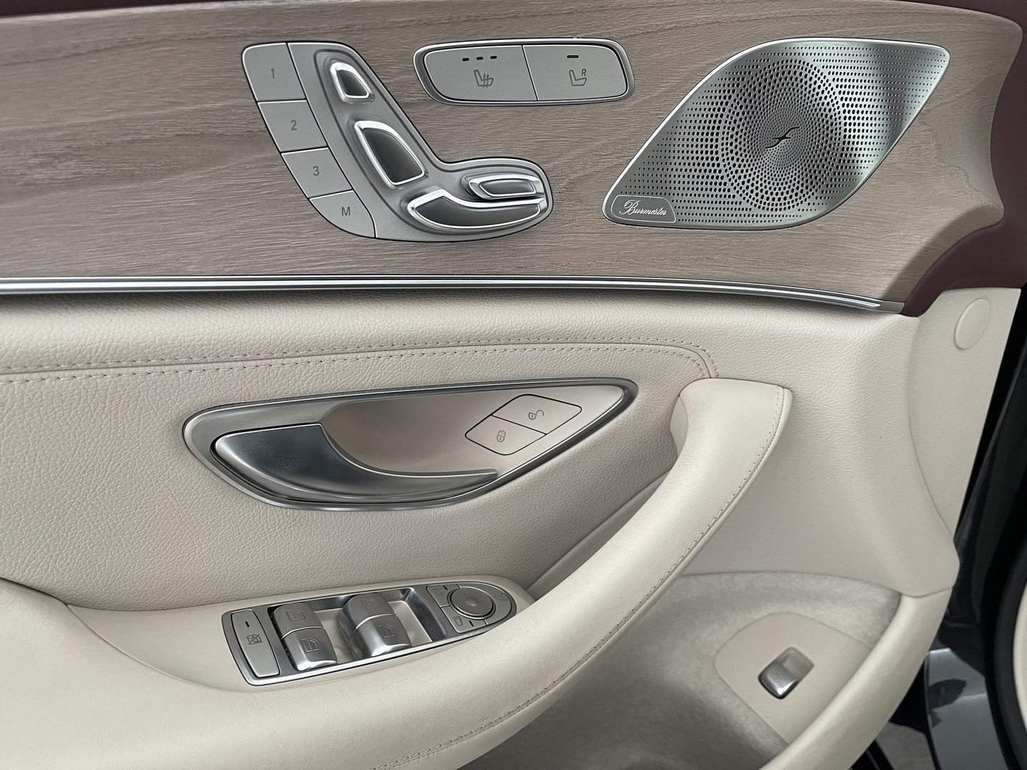 MERCEDES-BENZ CLS 19